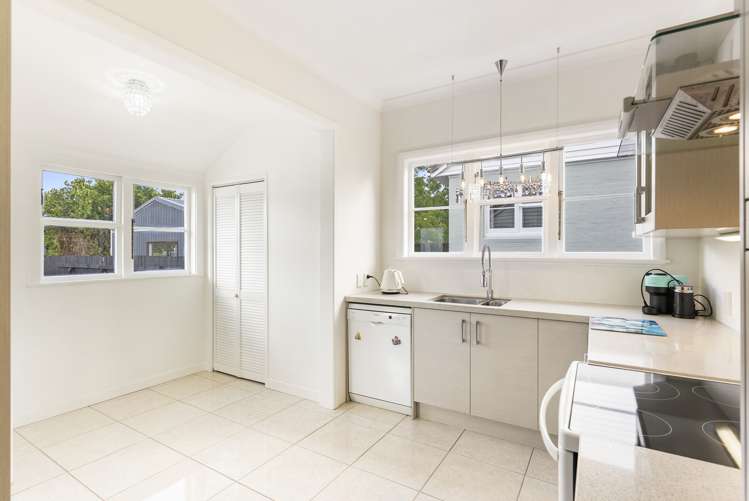 31 Tasman Avenue Mount Albert_3