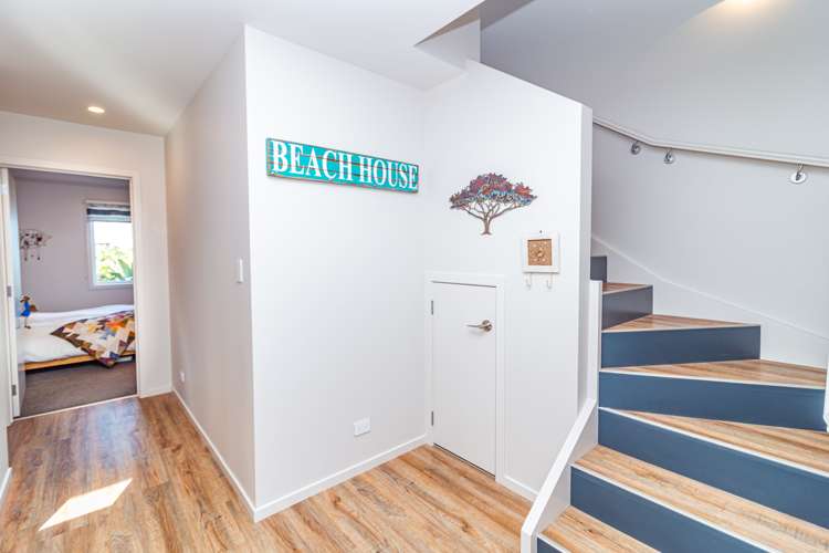 42 Longbeach Drive Castlecliff_4