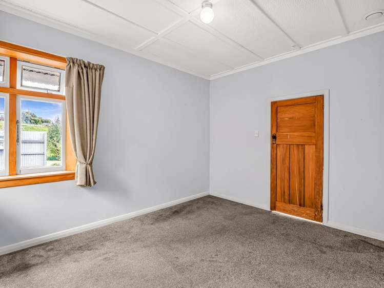 16 Mt Biggs Road Halcombe_9