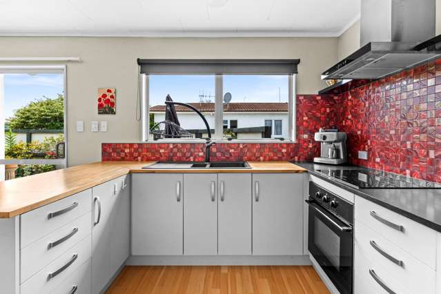 1/84 King Street Taradale_4