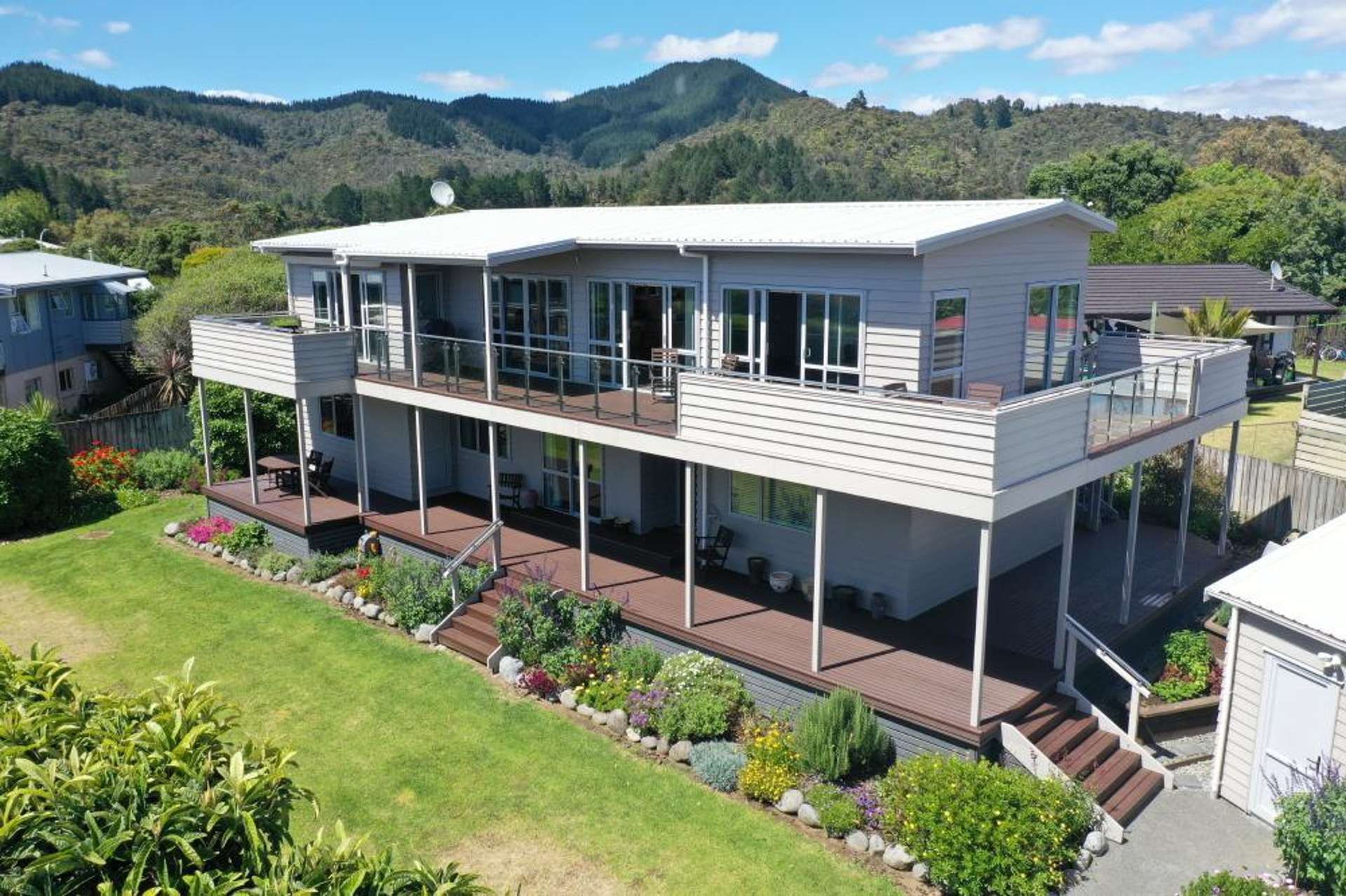 16 Moray Place Whiritoa_0