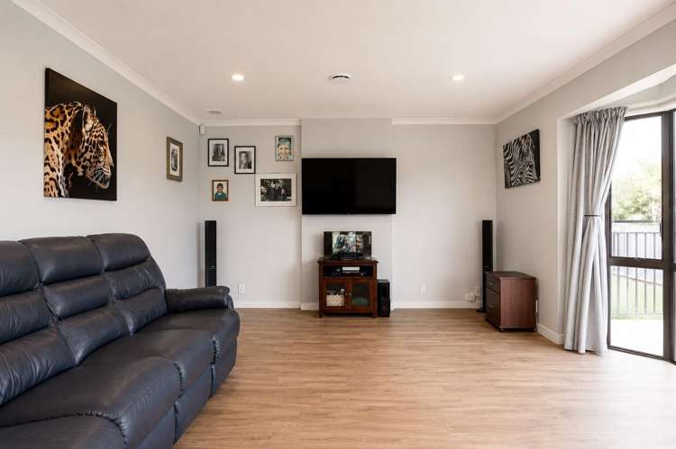 77 Avondale Road Taradale_6