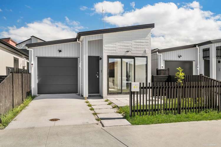 69 Puwha Street Massey_5