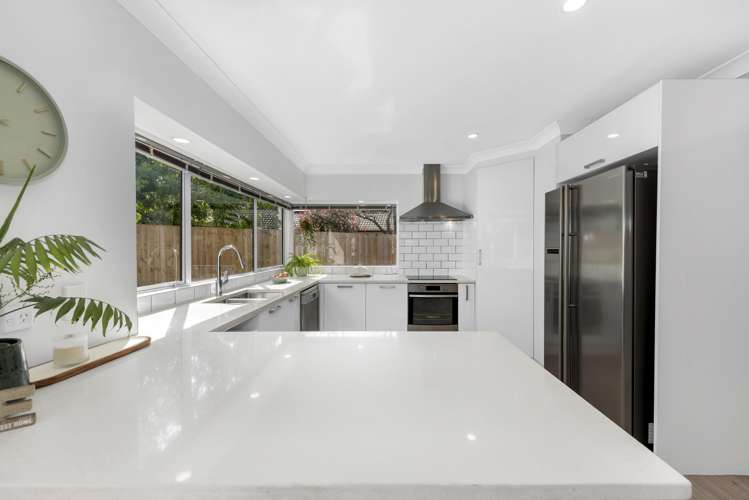 26 Parramatta Place Botany Downs_25