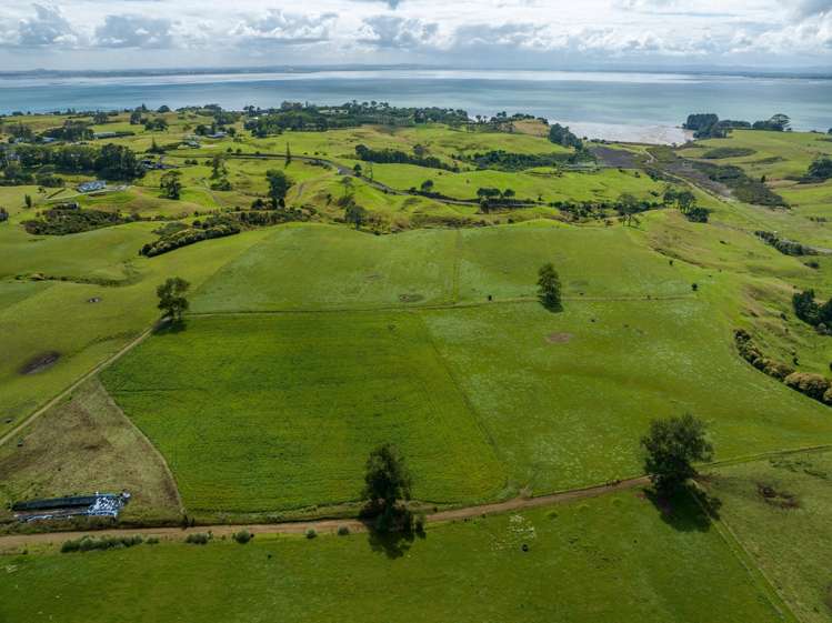 312 Grahams Beach Road Manukau Heads_26