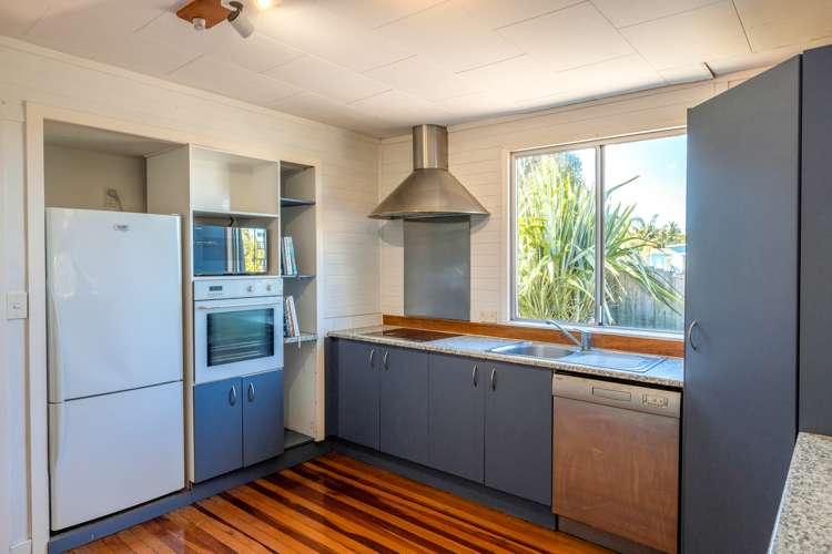 32 Ridge Road Oneroa_17