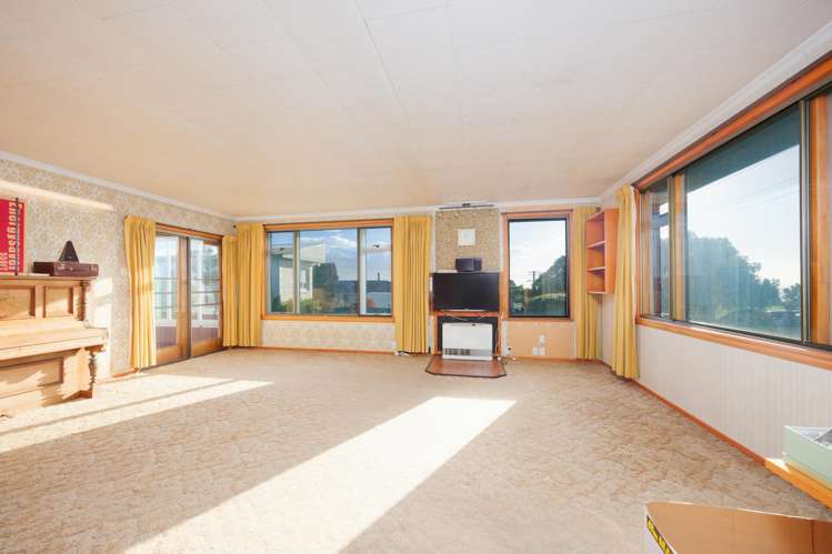 42 Churchill Street_2