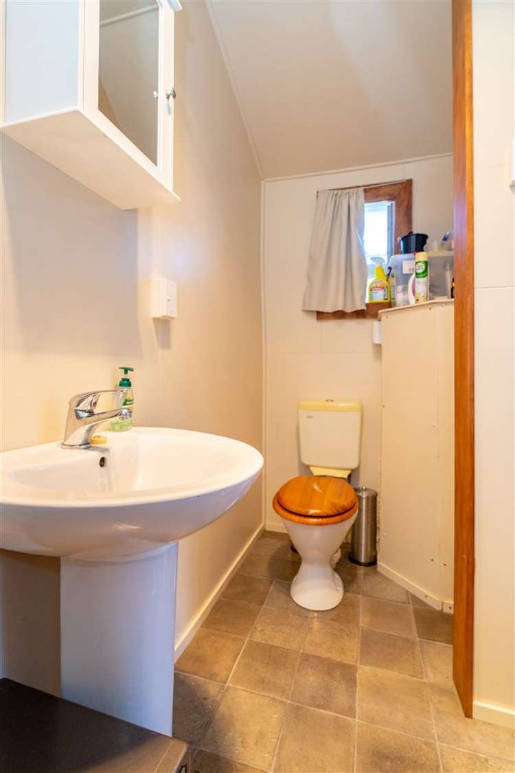 21 Castle Street Waihola_11