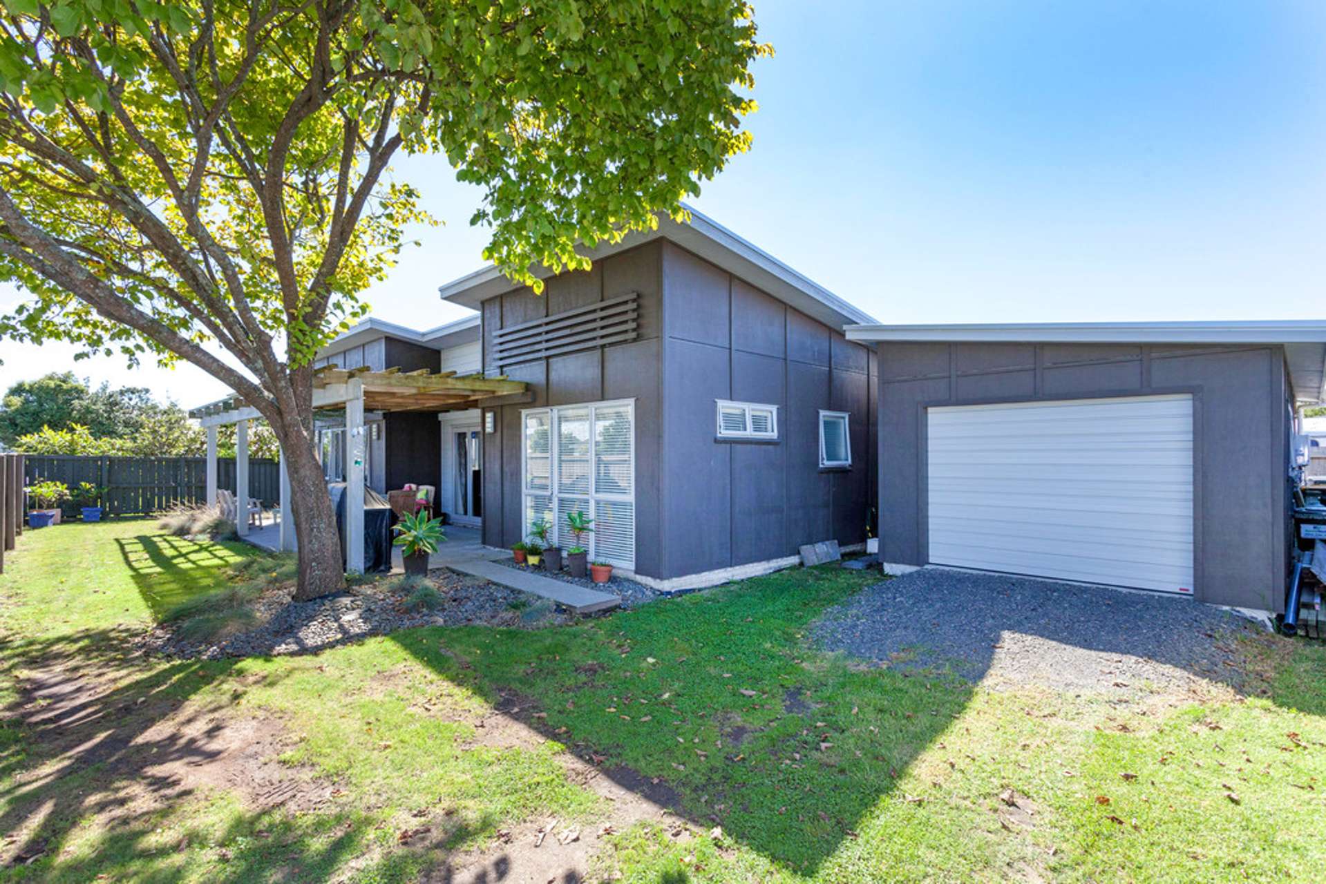 302 Port Road Whangamata_0