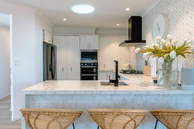 16 Tomika Crescent Papamoa_3