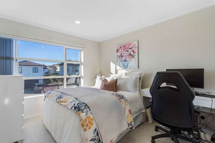 2 Lorenzo Way Flat Bush_18