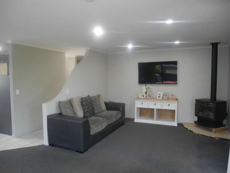 29 Mataroa Place Parklands_7