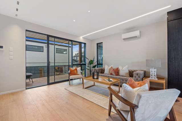 8/36 William Souter Street Forrest Hill_3