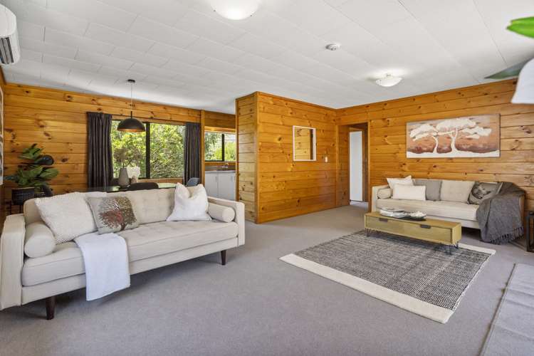 10 Woodhams Street Beach Haven_5