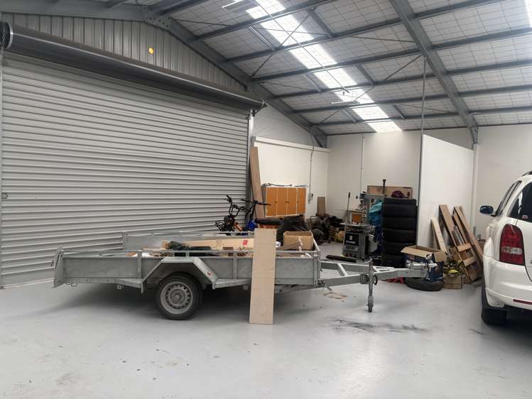 14 Bowmaker Woodend_11