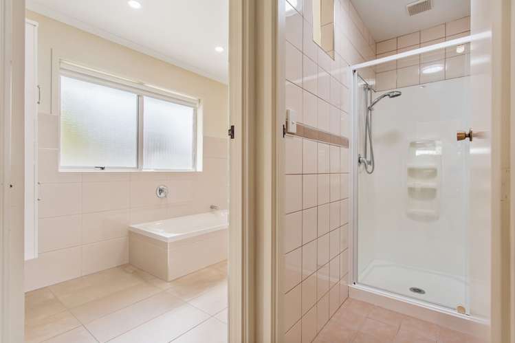 27 Gibbs Crescent Red Hill_13