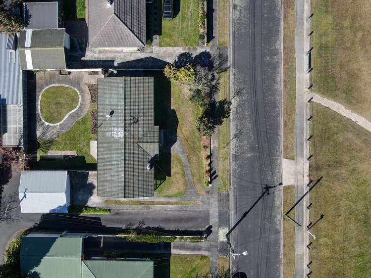 46 Carlyle Avenue Chartwell_16