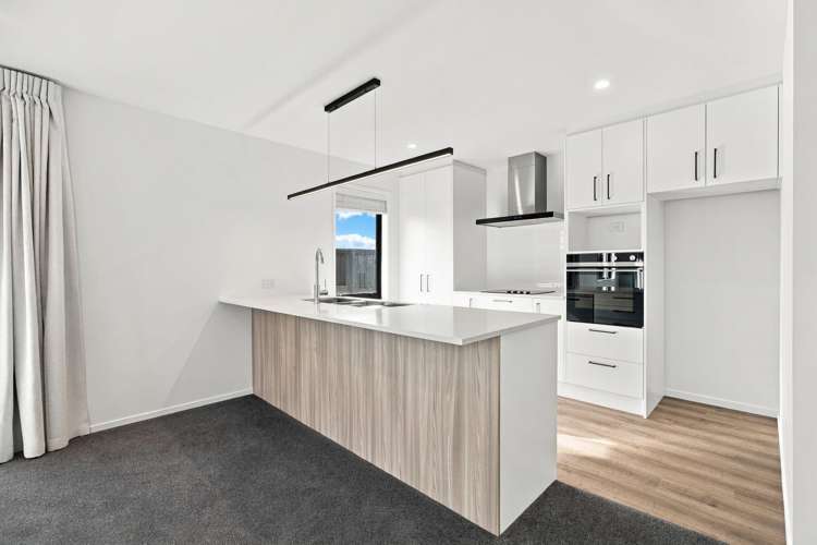 8 Carabella Crescent Rolleston_3