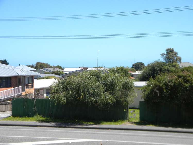 180 Fitzherbert Street Hokitika_17