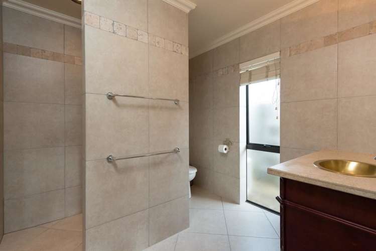 14 The Glade Papamoa_14