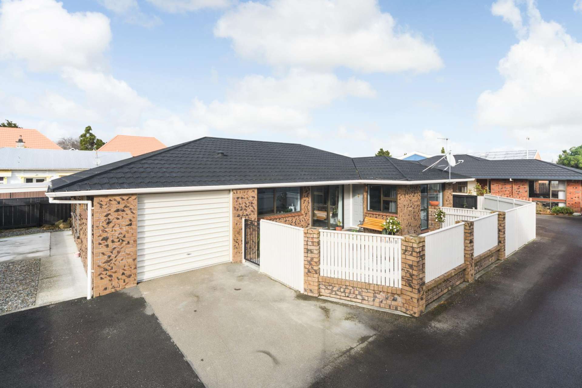 166b Fitzherbert Avenue West End_0