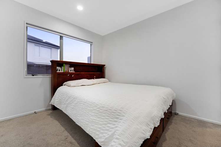 4 Savina Court Flat Bush_16