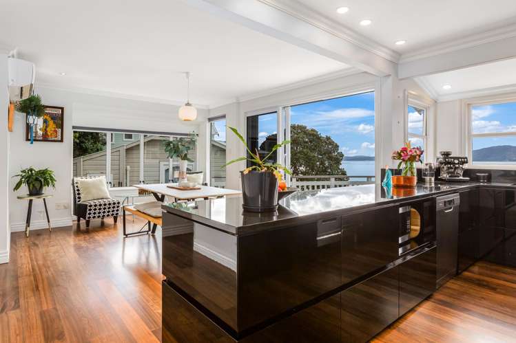 379 Karaka Bay Road Karaka Bays_6