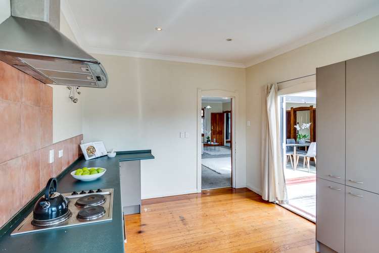 99 Riverbend Road Onekawa_5