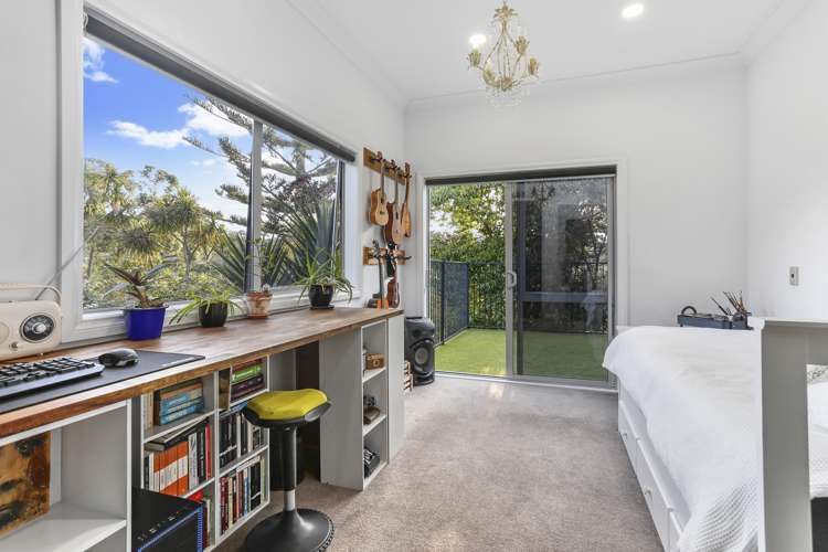 3 Nola Road Oratia_13