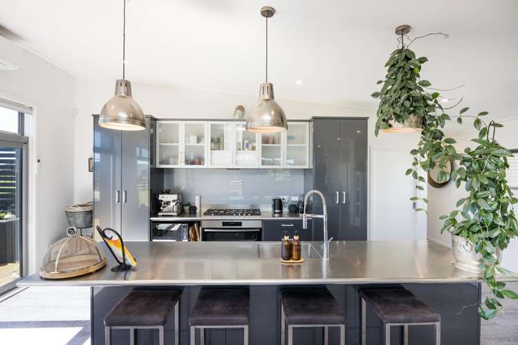 7 Lakeview Drive Foxton Beach_15