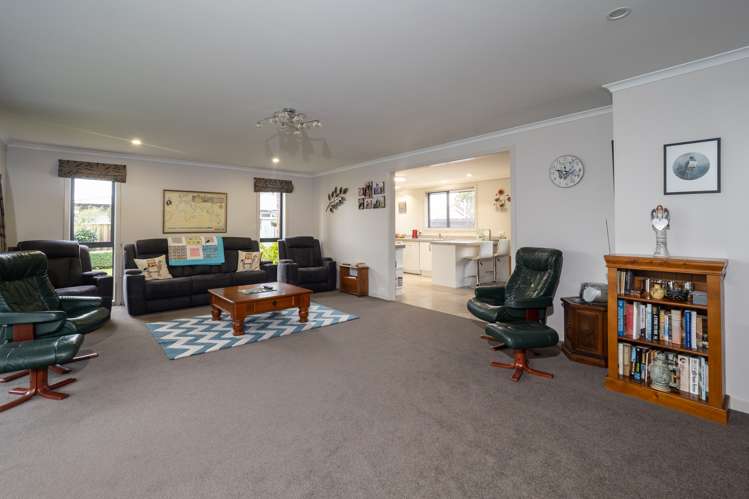 10 Woodham Drive Allenton_12