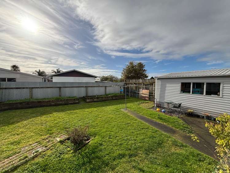  12 Fox Road Springvale_15