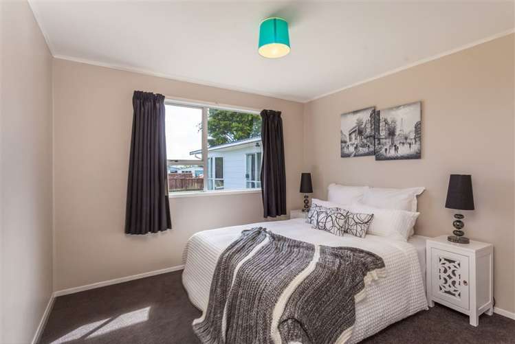 18 Hinerau Street Henderson_6