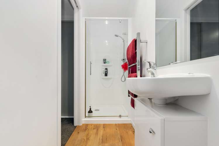 33/64 Kawaha Point Road Kawaha Point_10