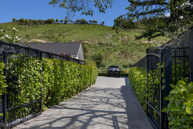 48 Sunningdale Drive Stoke_18