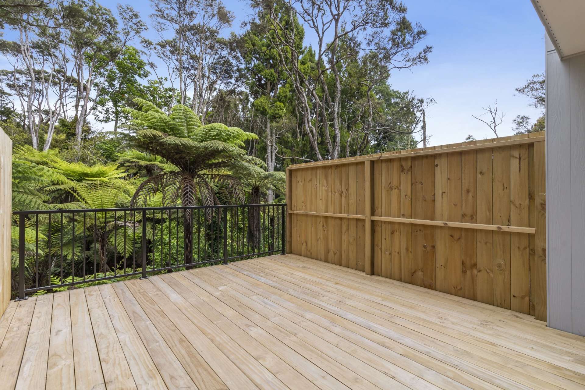 46 Tokai Place Glen Eden_0