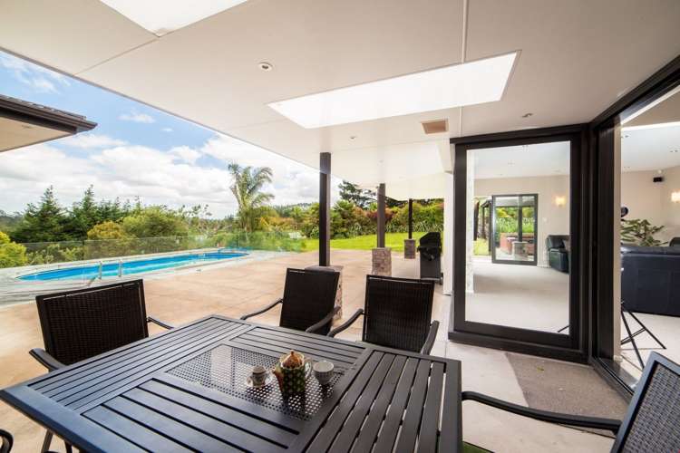 255 Okura River Road Okura_17