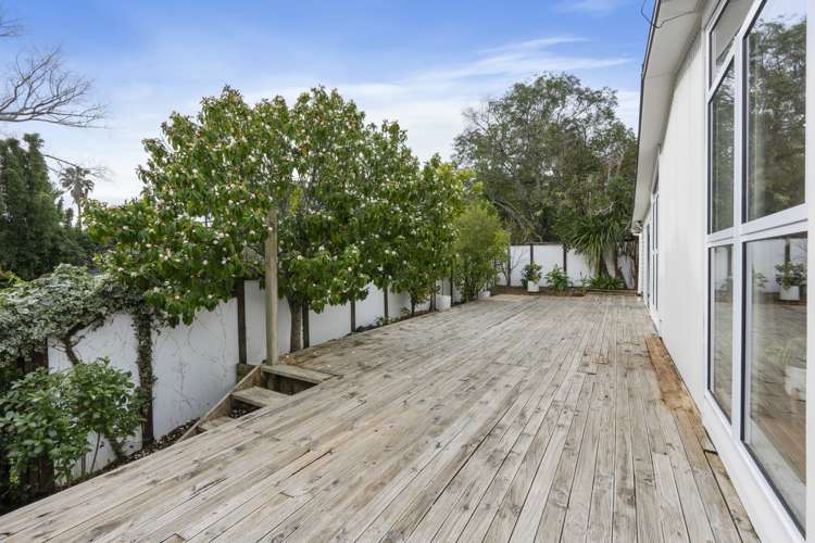 25 Marsh Avenue Forrest Hill_18