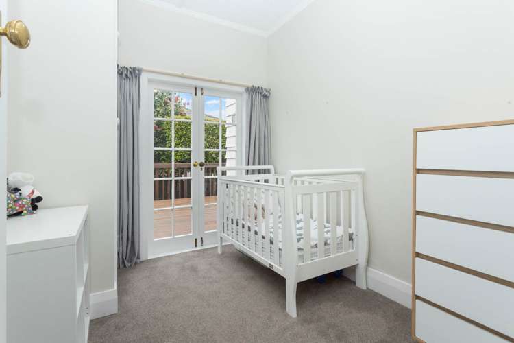 2 Empire Road Epsom_16