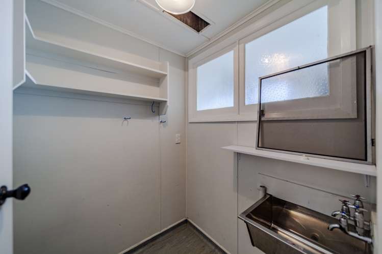 23 Hitchings Avenue Onekawa_10