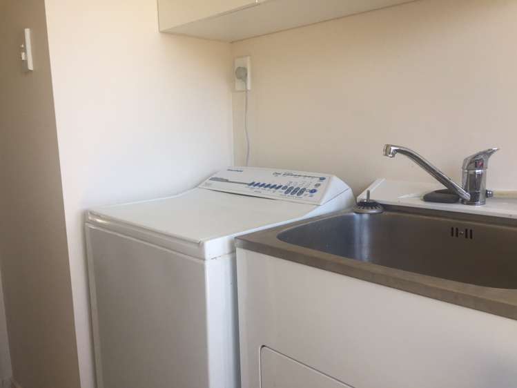 17 Showgate Avenue Sockburn_13