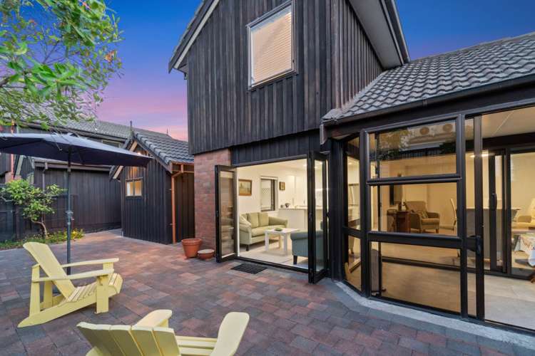 2/1 Penzance Road Mairangi Bay_13