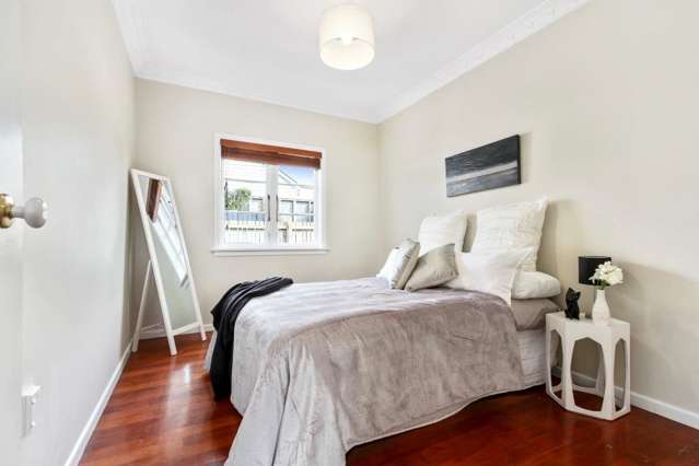 129 Astley Avenue New Lynn_4