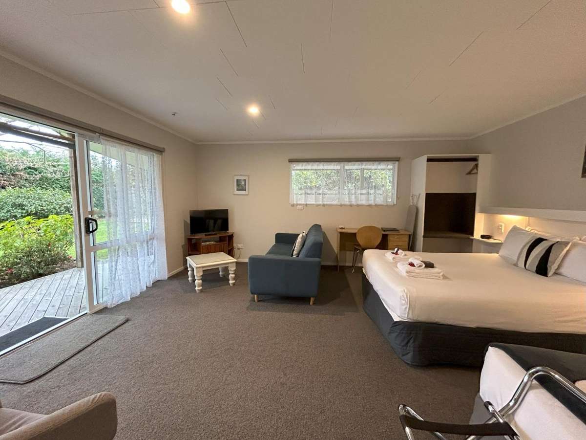 A cosy retreat tucked away from the hustle 3