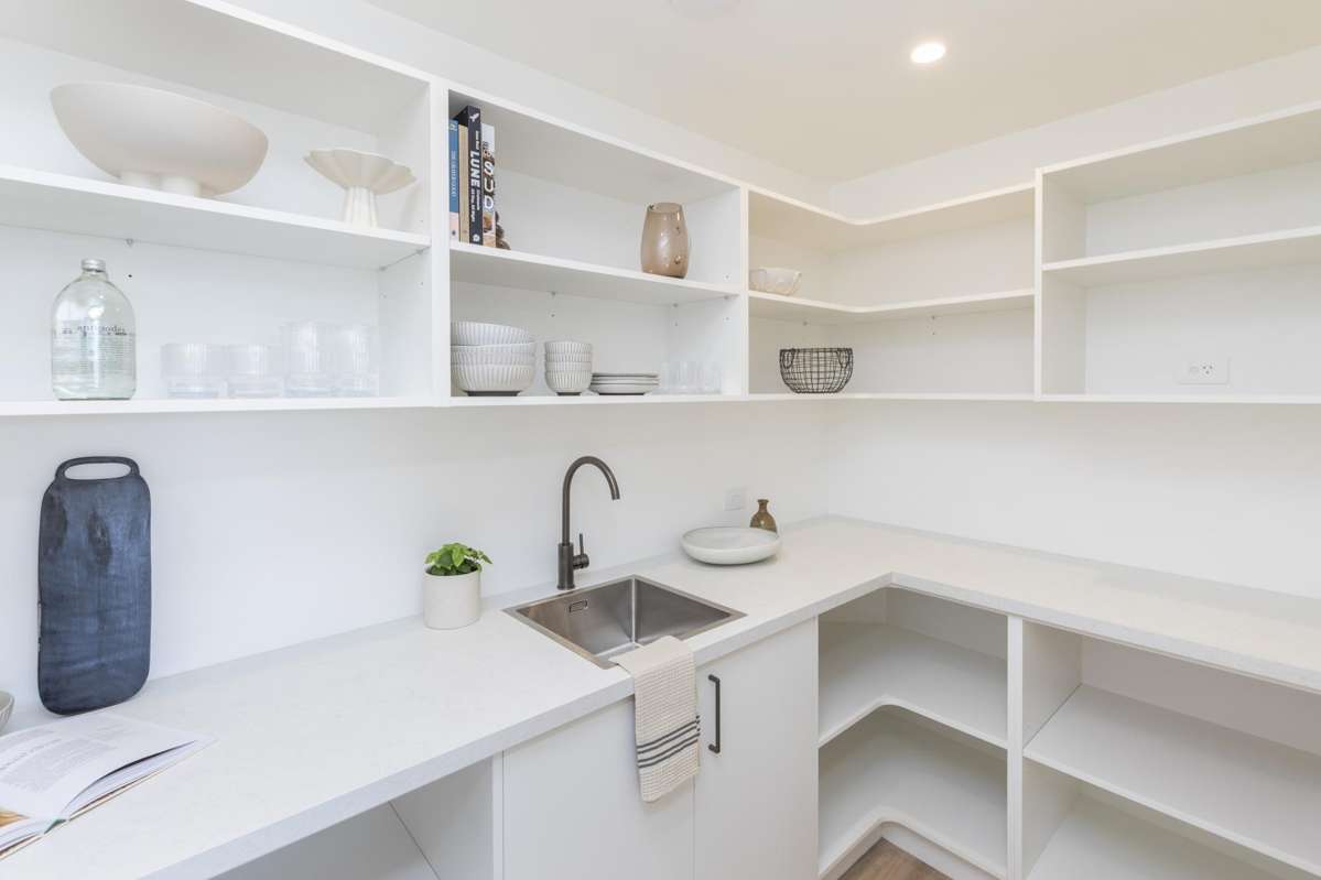 53 Bridgehampton Drive_2