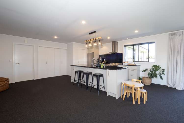 14 Magnolia Drive Netherby_8