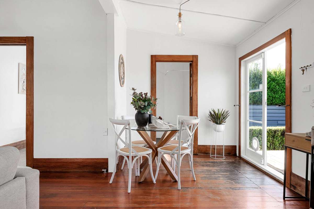 21 Makomako Street_3