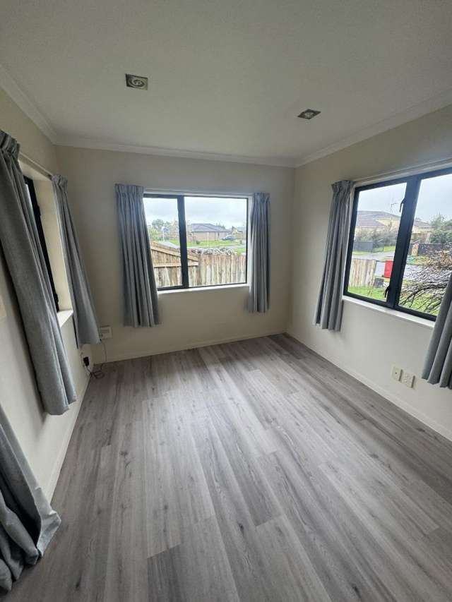 28 Diomede Glade 2743_2