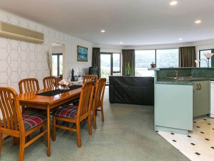 754 Queen Charlotte Drive Havelock_3