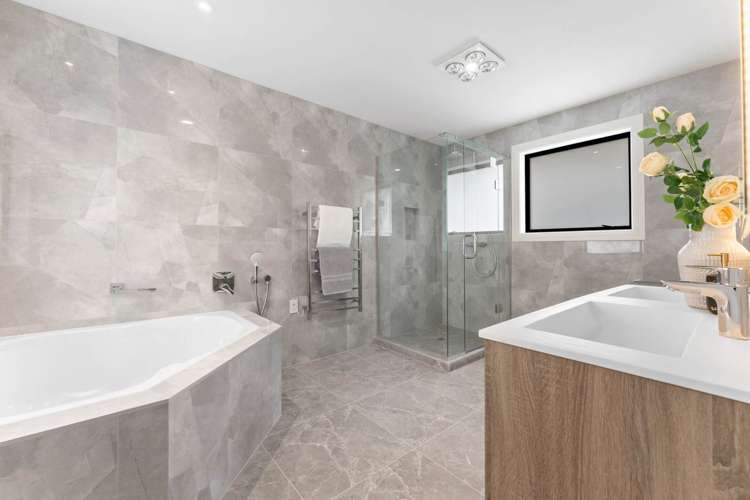 3 Headsail Drive Long Bay_26